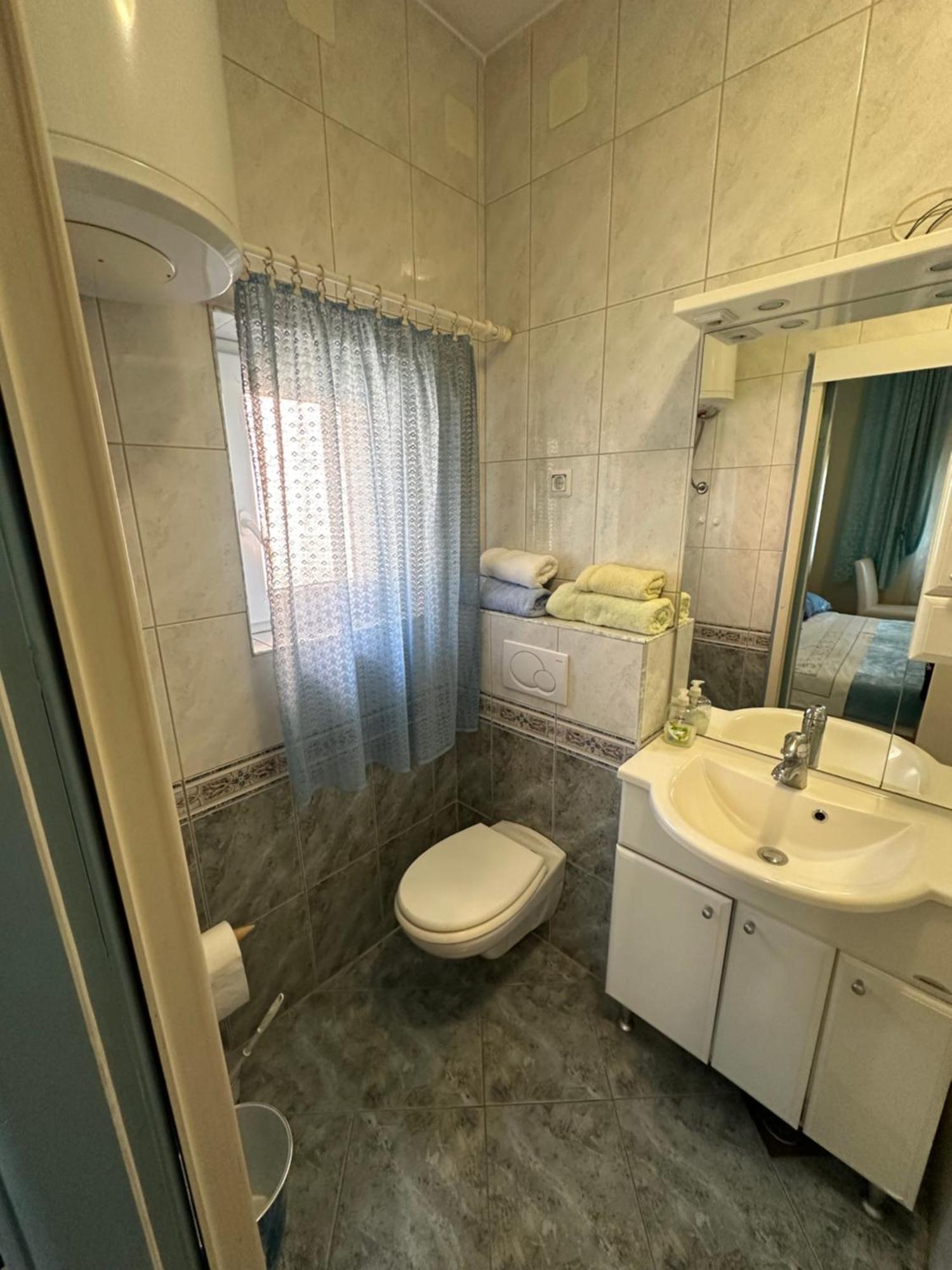 Vs Rooms Split Exterior foto